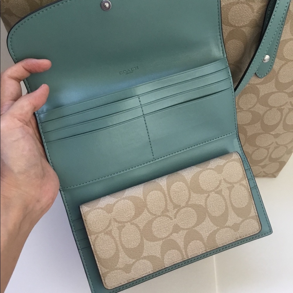 🍀Coach Set🍀 - Picture 2 of 8